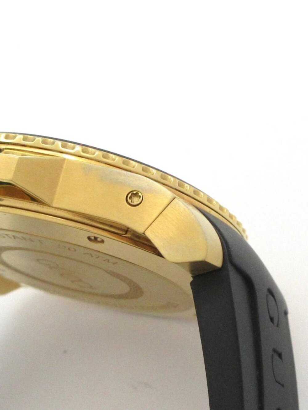 GUCCI Dive Watch YA136219 Unconfirmed Black Men's Wrist Watch - Picture 13 of 13